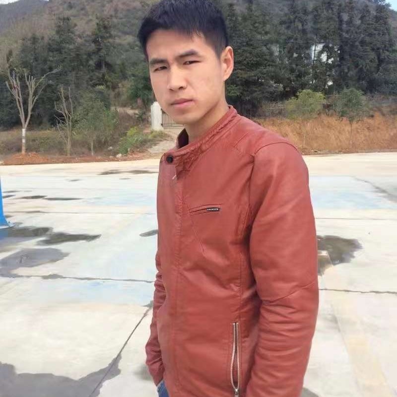 土豪爱恋电源的照片