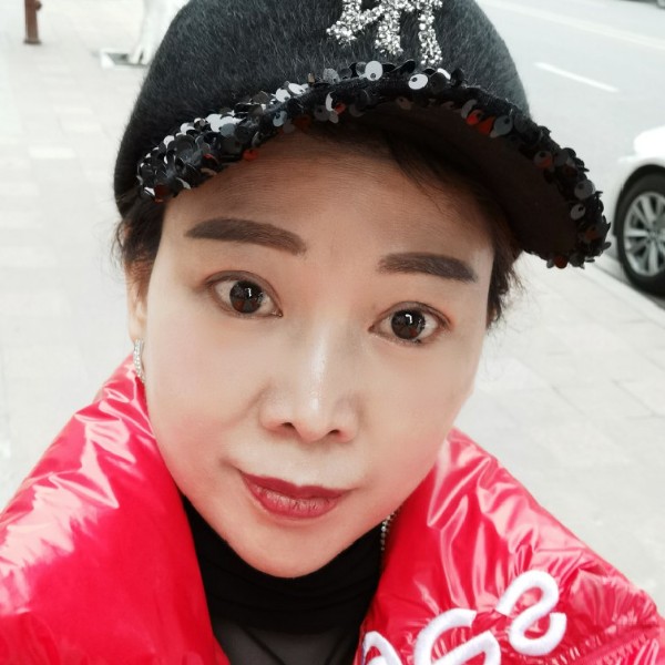 钢笔相许闪闪的照片