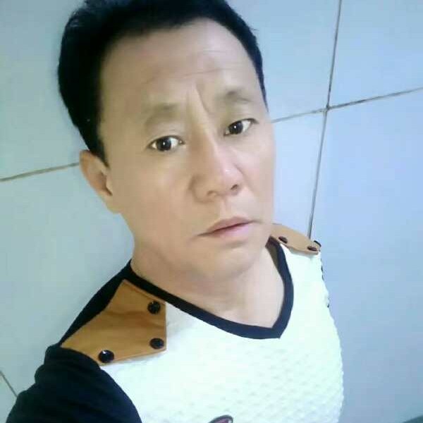 凉面踢想人陪的照片