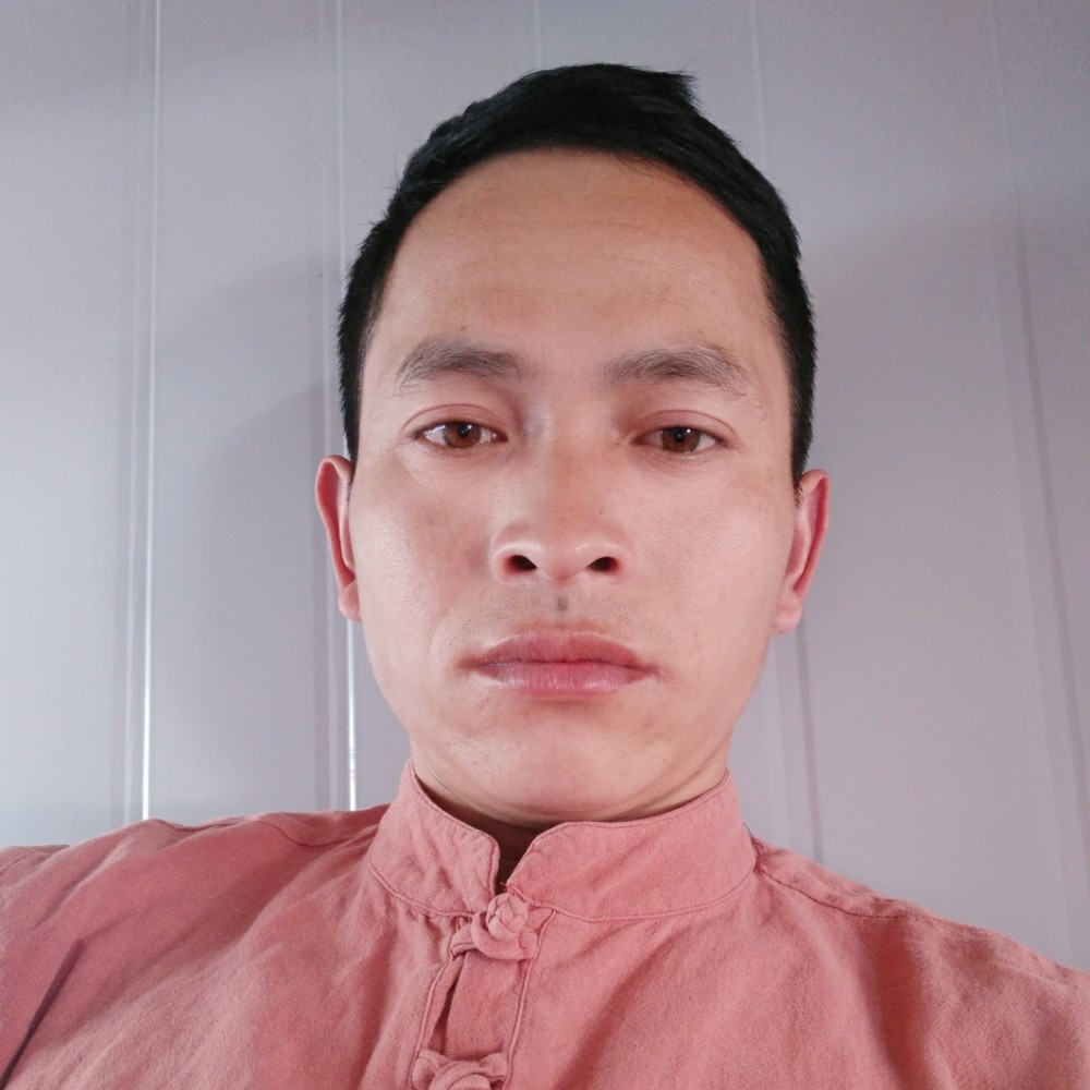 天寂挽手自然的照片