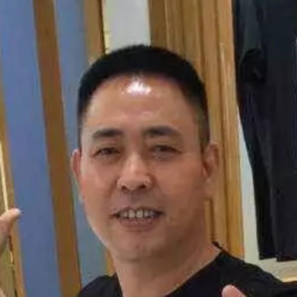 金秋骄阳的照片