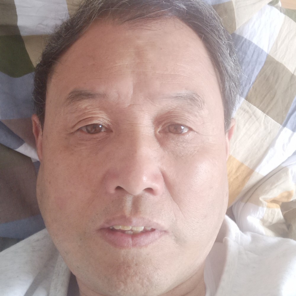 小牛囗的照片
