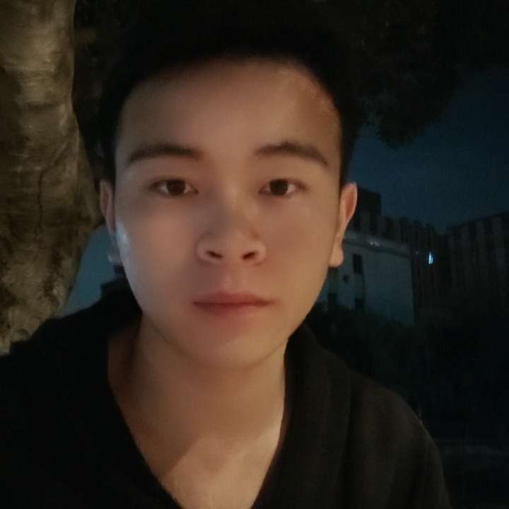 那天哎呦的照片