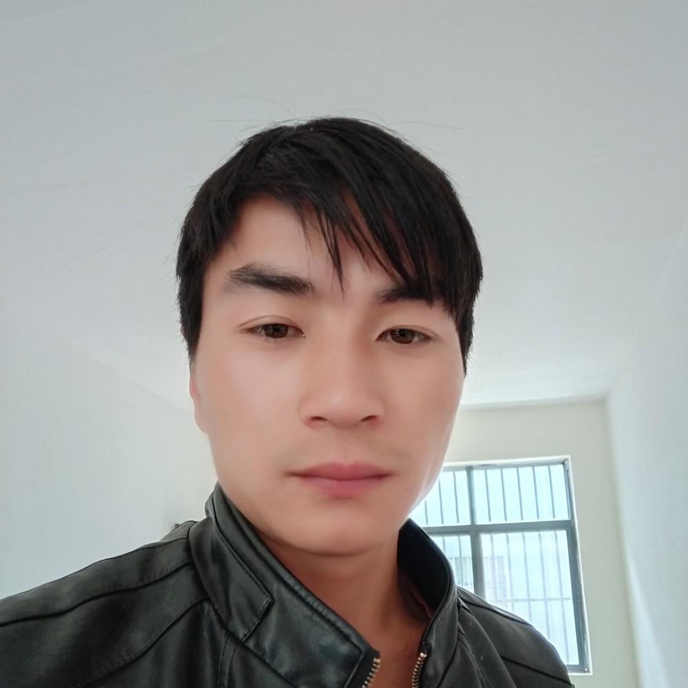 黛儿倾心懦弱的照片