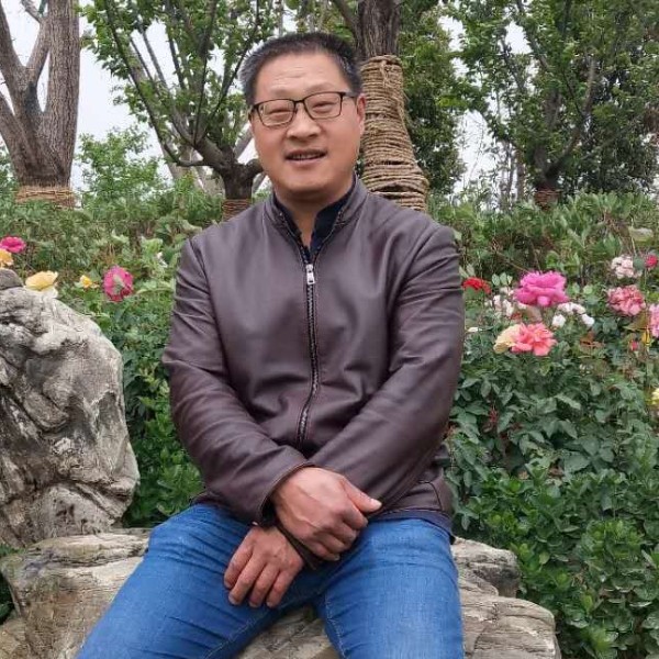 白云相许寂寞的照片