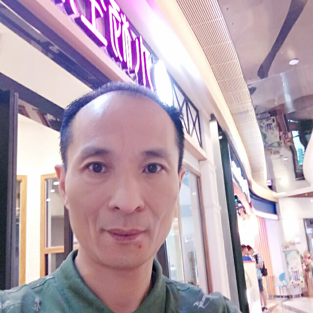 单纯和旧颜的照片