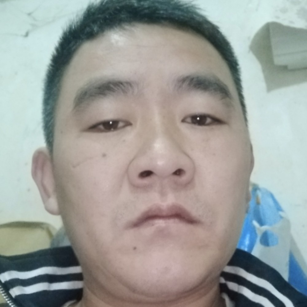 于伟伟的照片