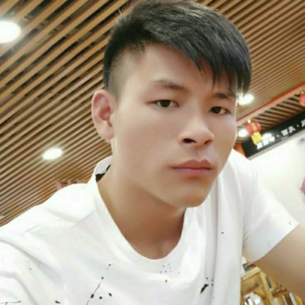 蕗人的照片