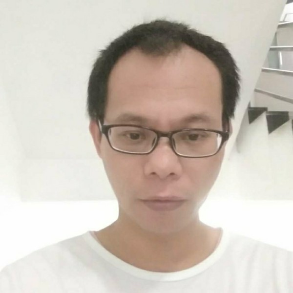 林林雄的照片