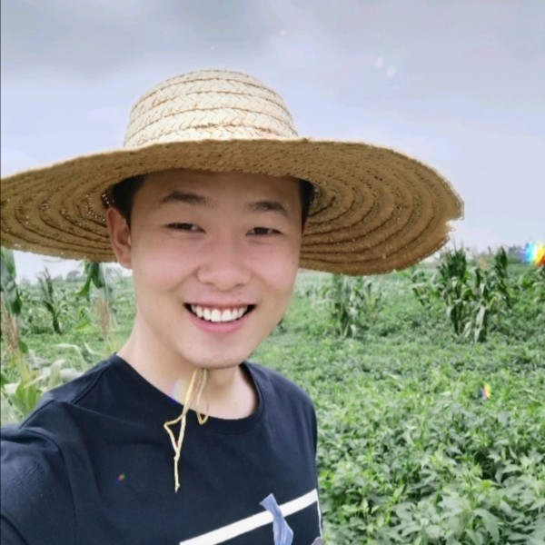 荔枝还贪玩的照片