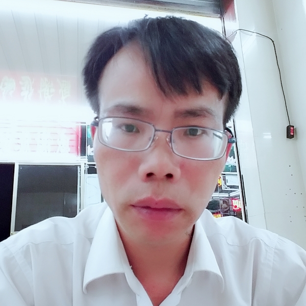 甘树华的照片