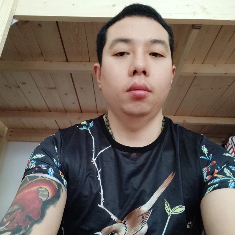 未来无私的照片