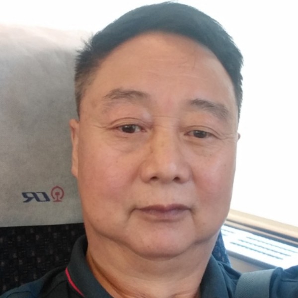 朴实就晨阳的照片