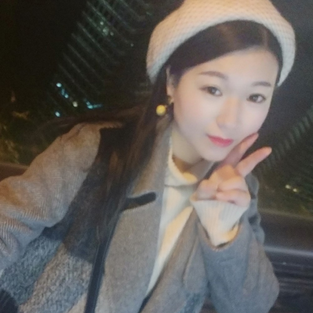 此釹纸~的照片