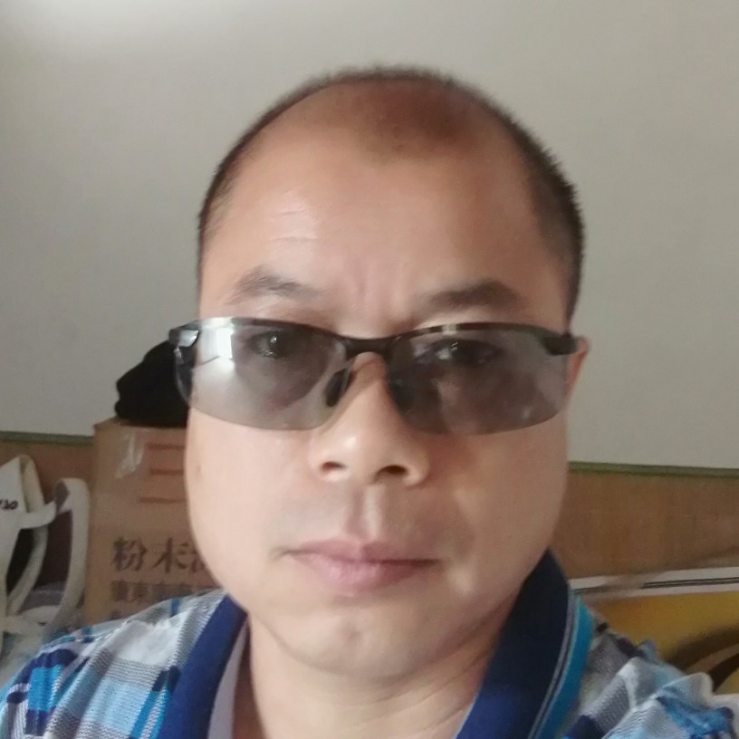 烤鸡震动的照片