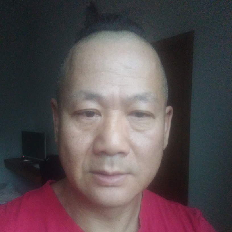 范伟其的照片