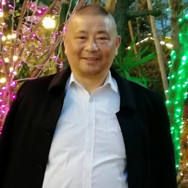祥云升起的照片