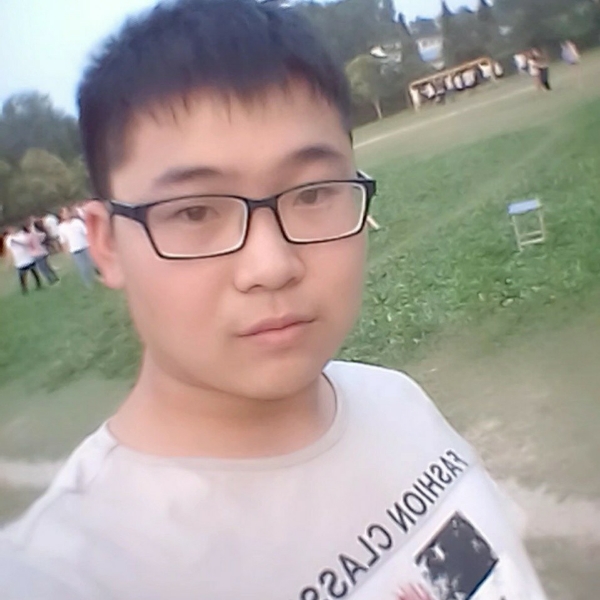 当年年轻不懂事的照片