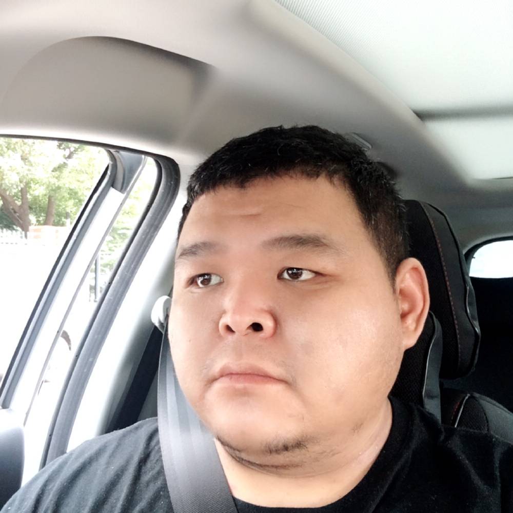 奋斗的胖子的照片