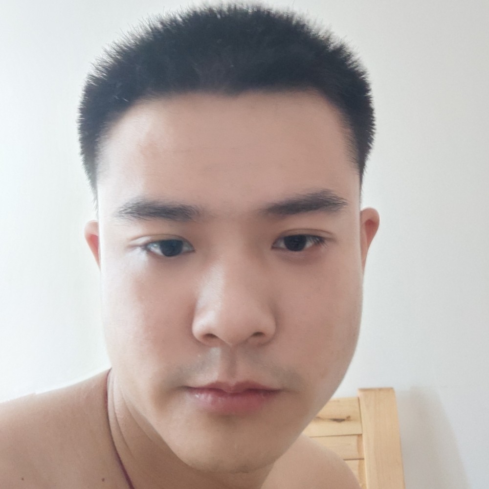 冥王星笑自由的照片