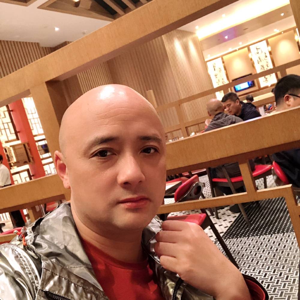 大白闻寂冷的照片