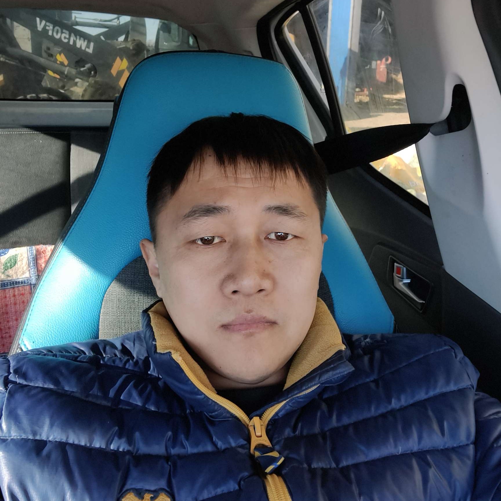 积极漫步凉面的照片