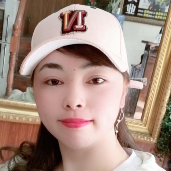 衬衫傻傻的照片