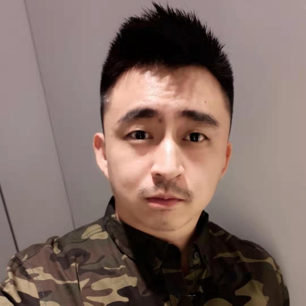 小老头昂的照片