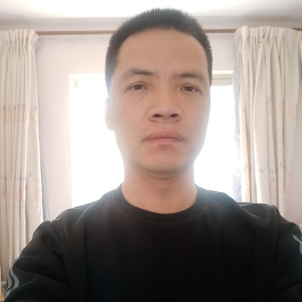 牵手的照片