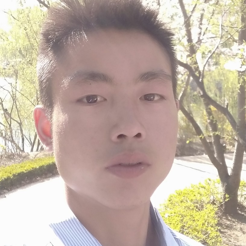 微笑灰狼郎的照片