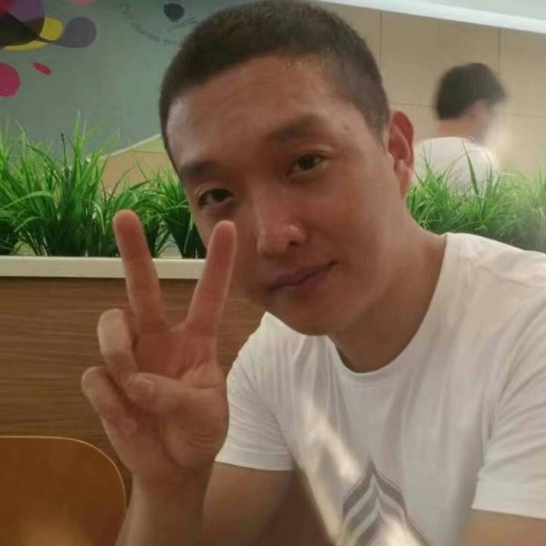 啧…的照片
