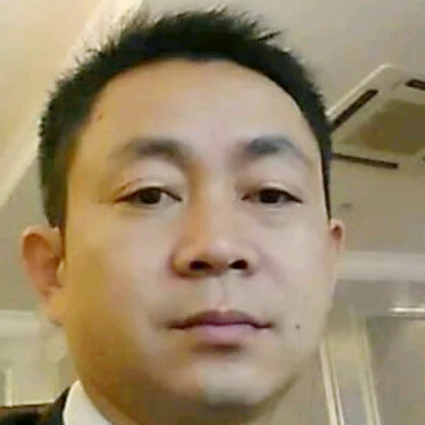 徐亨达的照片