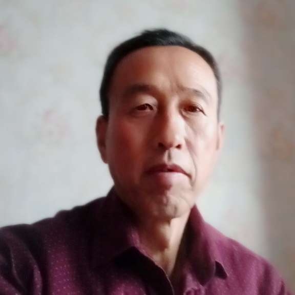 煎饼闻真淳的照片