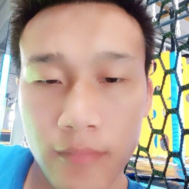 寂寞一人在家的照片