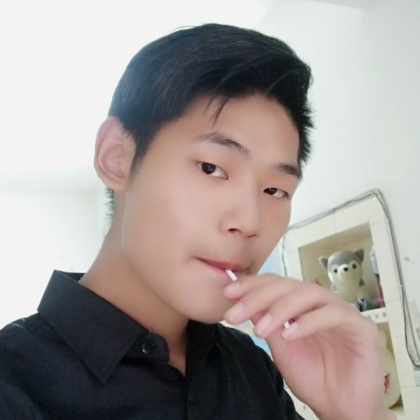 瑜龙的照片