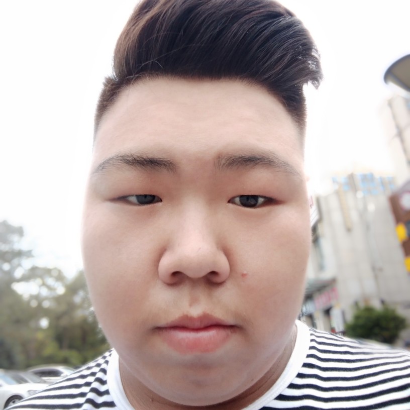 曹华龙的照片