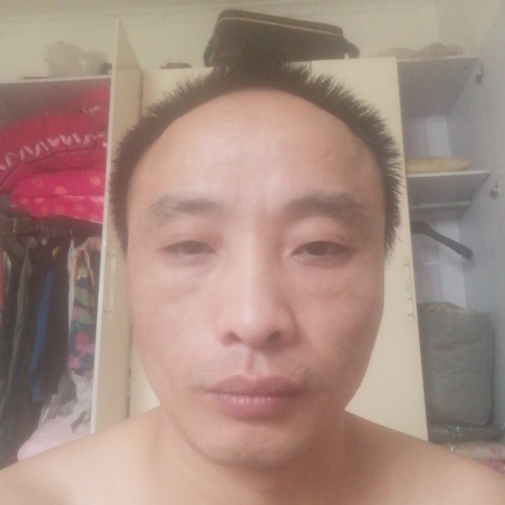 黄贵长的照片