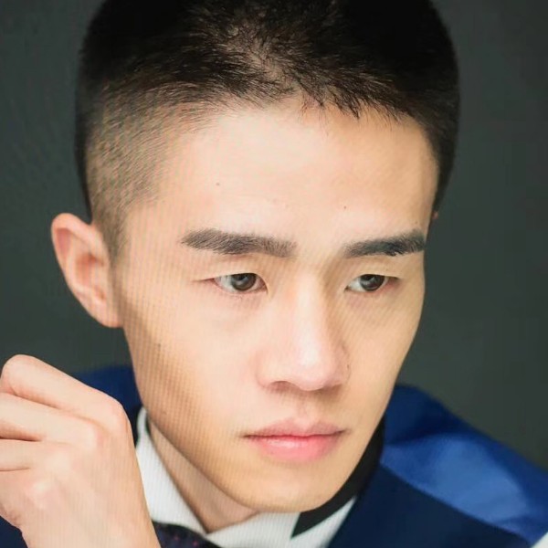 念妇的照片