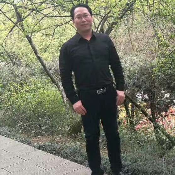 秋晨c的照片