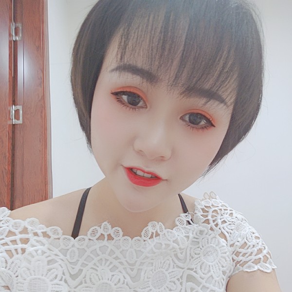 糟糕指甲油的照片