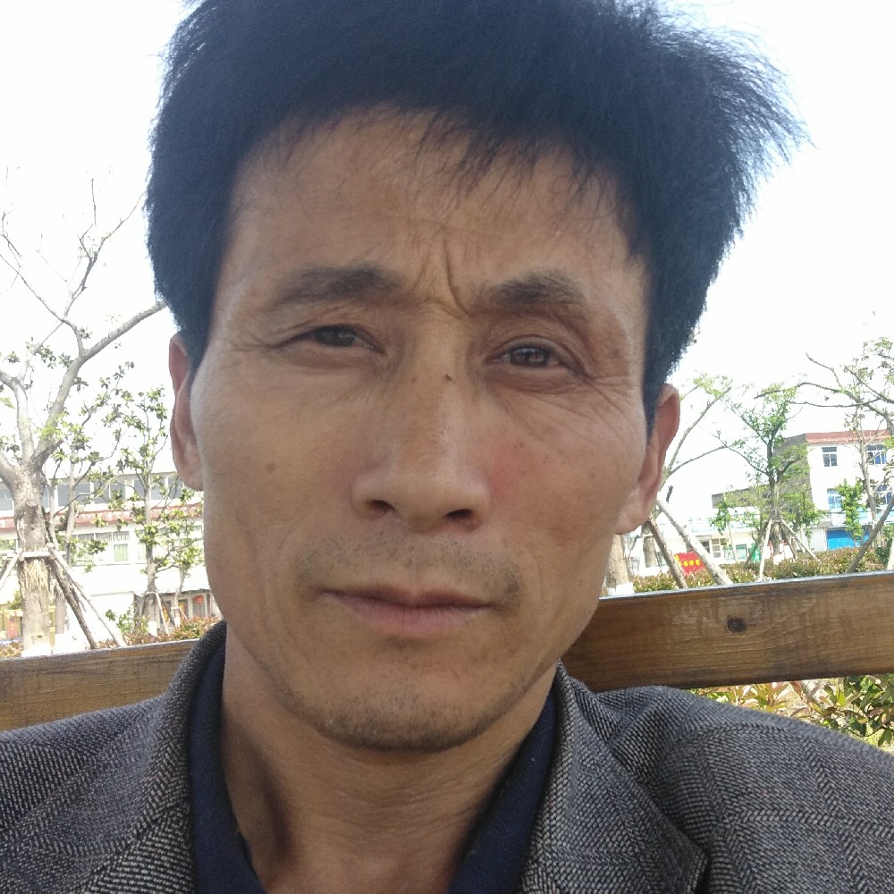 知性向晨曦的照片