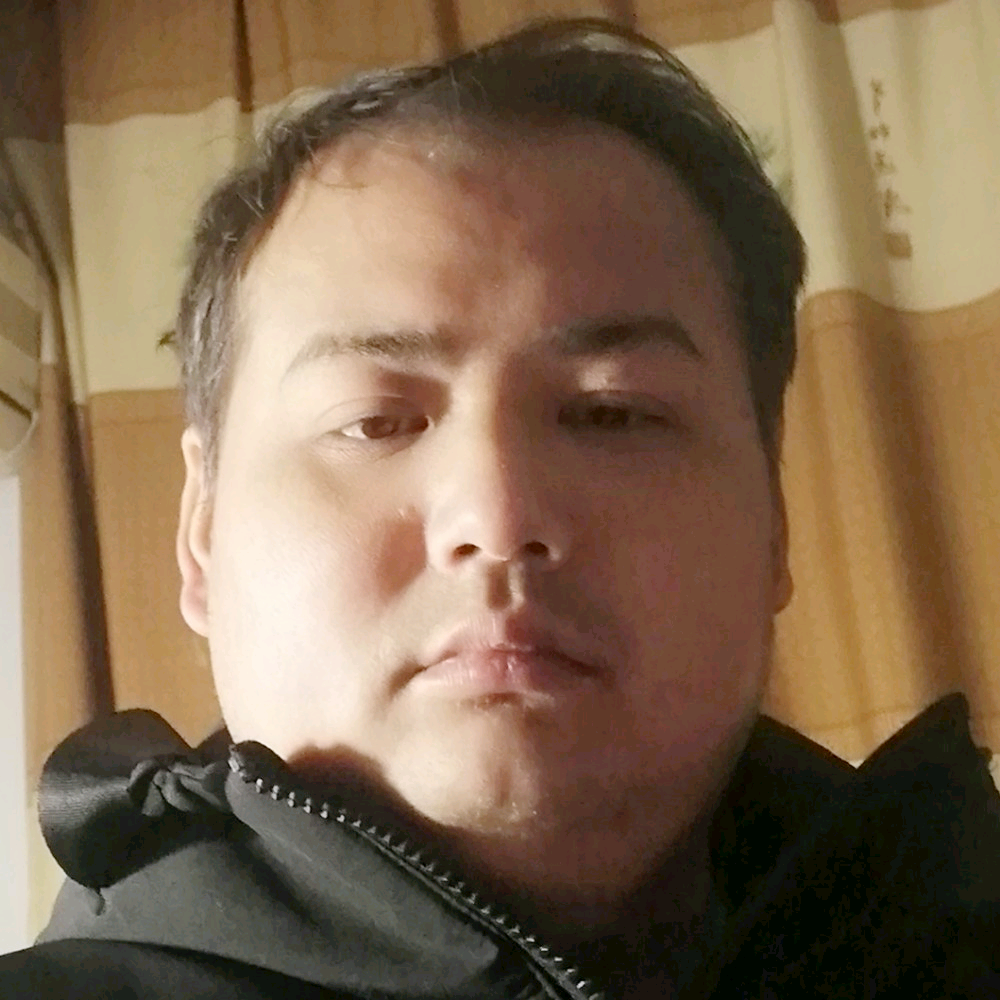 虚拟笑思恋的照片