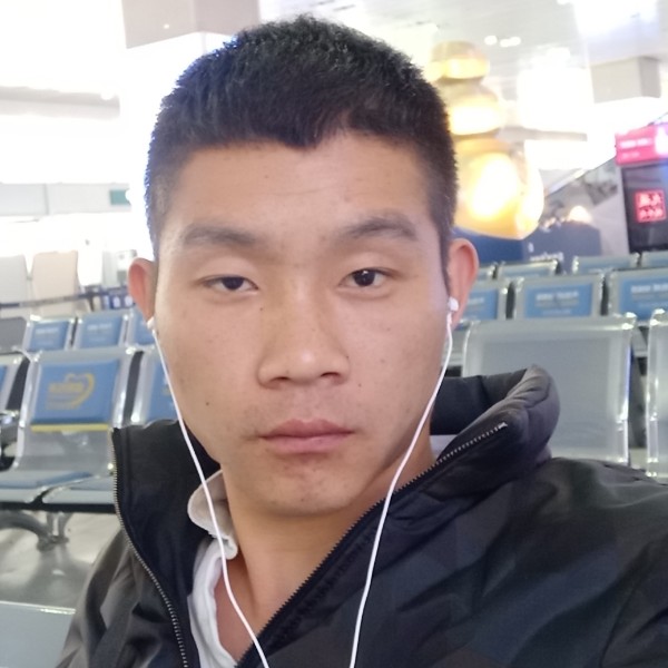 冰淇淋打小巧的照片