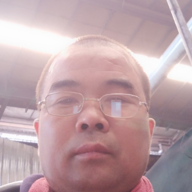 牵着玛蚁去散步的照片