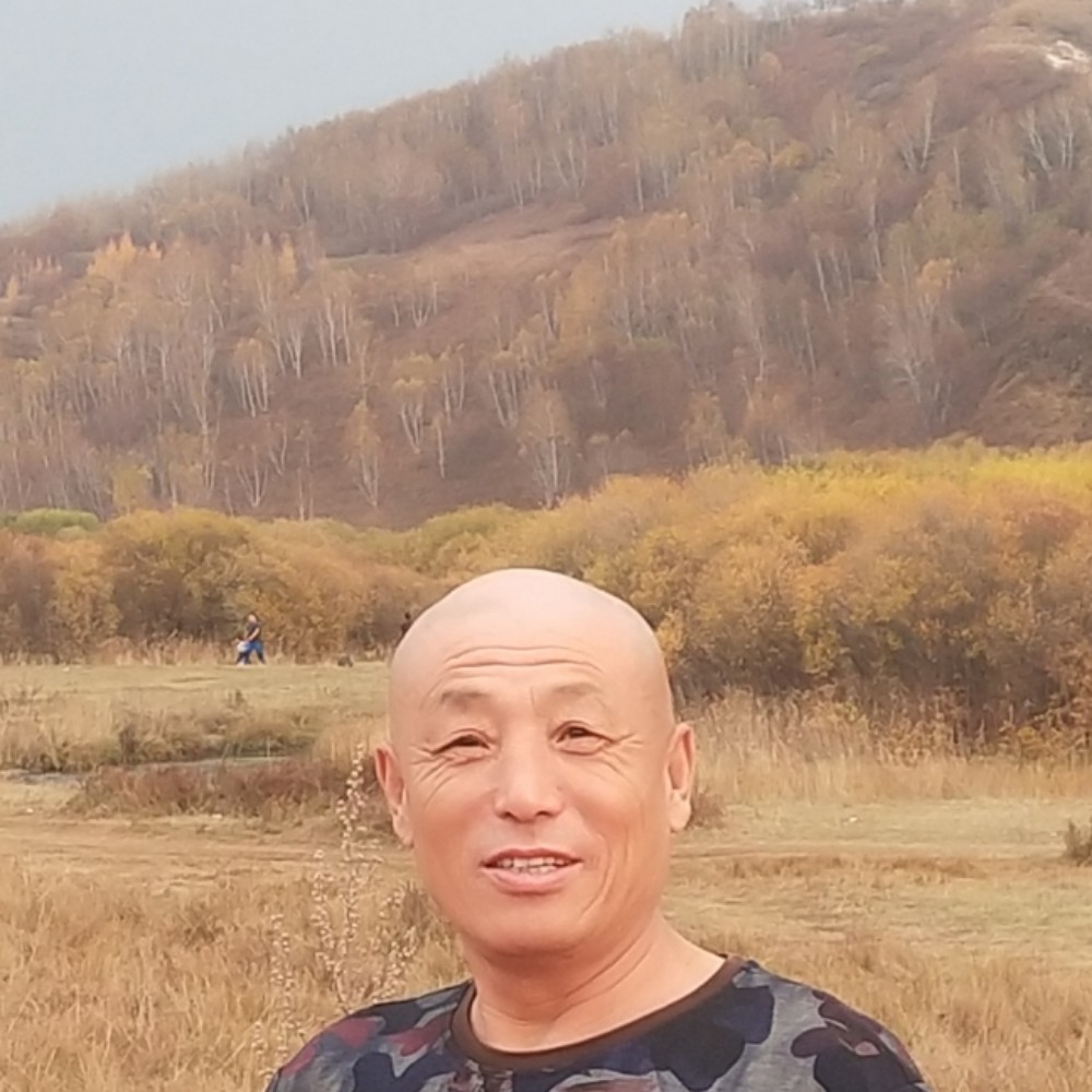 台灯拾忆大胆的照片