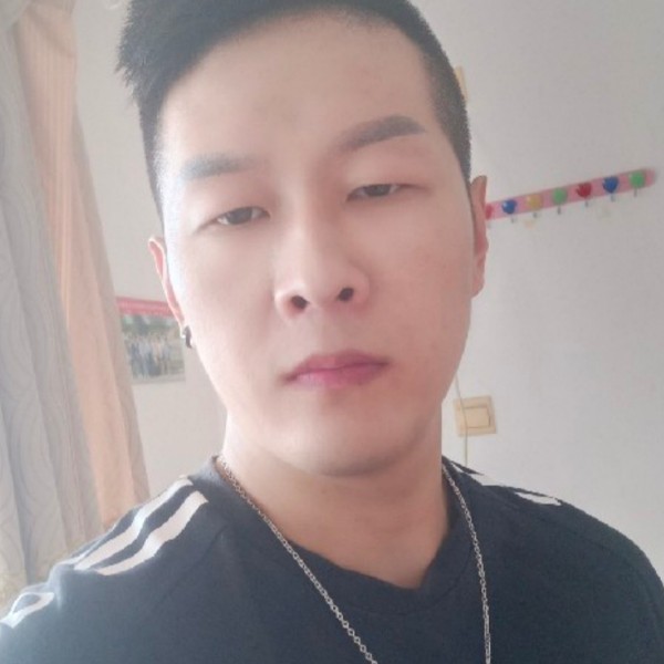 找一人度过余生的照片