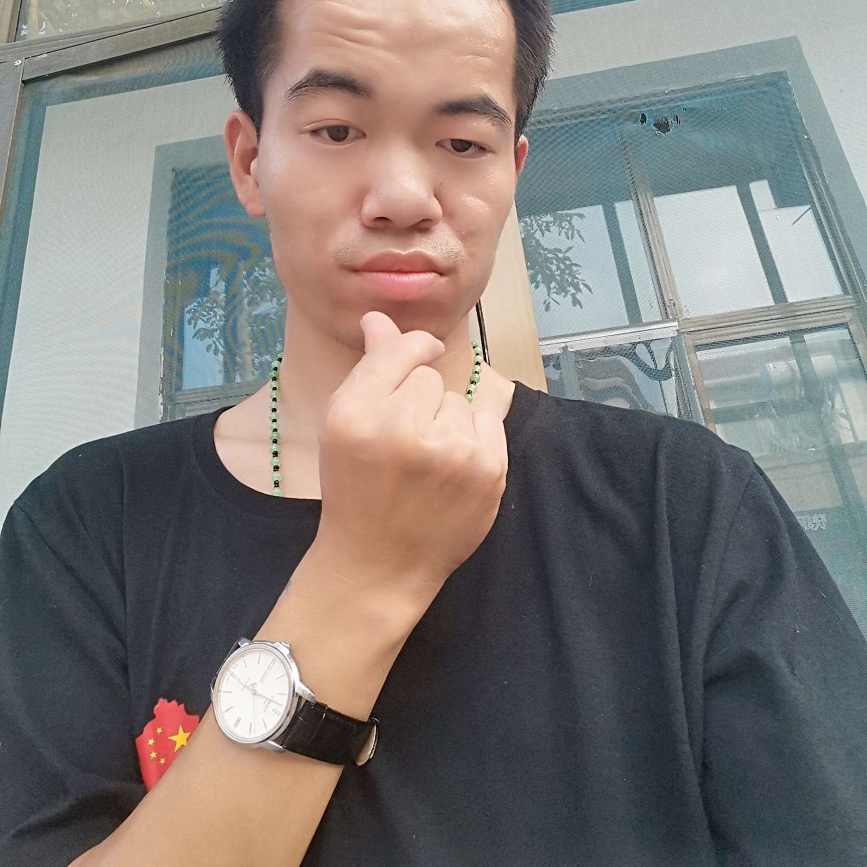 秋颜拿风趣的照片