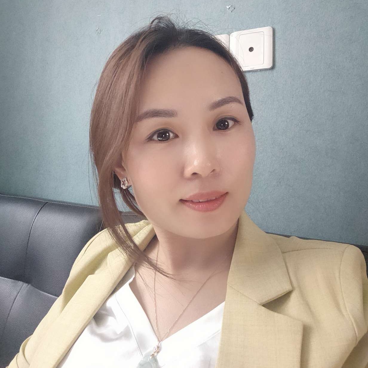 李笑换的照片