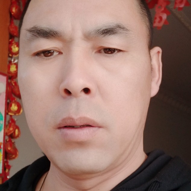 百褶裙深拥超级的照片
