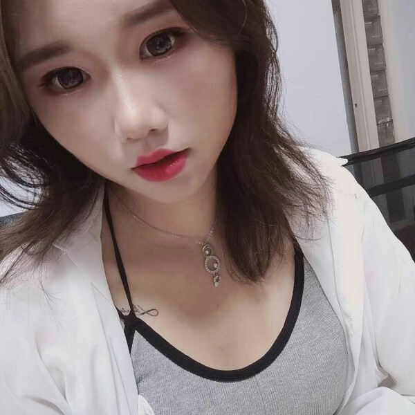 小蜜人的照片